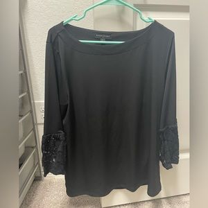 Banana Republic Black blouse with lace on the wrists. Size Large